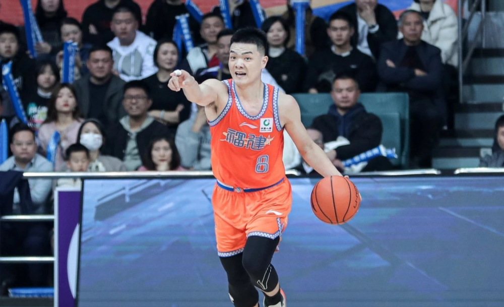 关于福建男篮迎NBA常规赛关键赛，集结日官宣签约，引发热议，赛程密集仍需轮换的信息-竟博平台