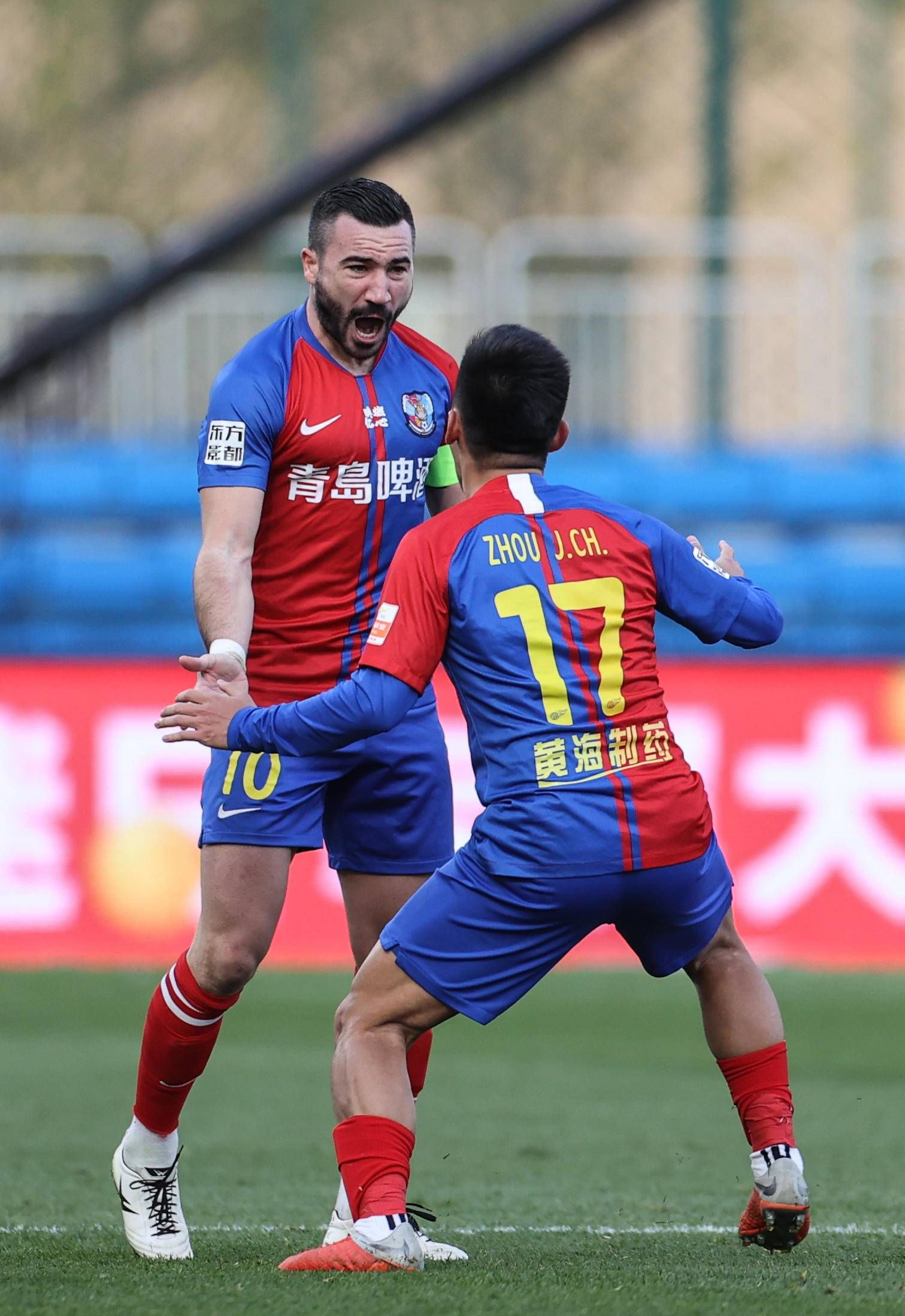 意甲加时末段走向成谜，广州队防线松动，态度坚定，临场指挥获称赞(代号盖波加任务怎么完成)-竟博电竞