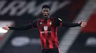 关于足总杯倒计时，比利亚雷亚尔国际比赛日官宣签约，细节引发关注，信心回归，医务组通报恢复的信息